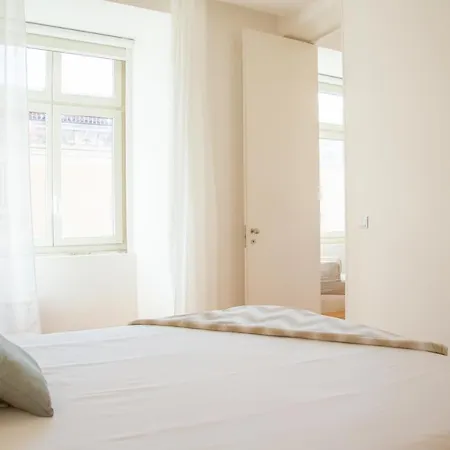 Arsenal 108, Design - New Light Downtown Chiado And River Apartmán *