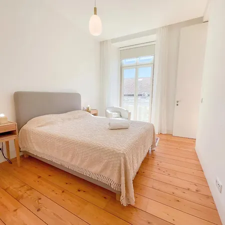 Arsenal 108, Design - New Light Downtown Chiado And River * Lisbona