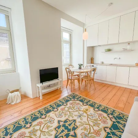 Arsenal 108, Design - New Light Downtown Chiado And River Apartman *