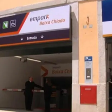 Daire Arsenal 108, Design - New Light Downtown Chiado And River *