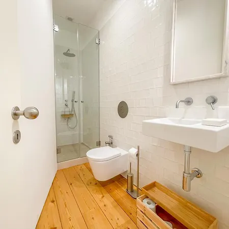 Arsenal 108, Design - New Light Downtown Chiado And River Lisboa