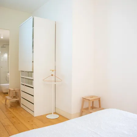 Arsenal 108, Design - New Light Downtown Chiado And River Apartment *