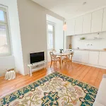 Arsenal 108, Design - New Light Downtown Chiado And River Apartament *